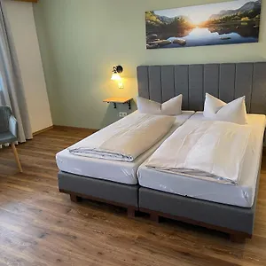 3* Hotel Garni Kern